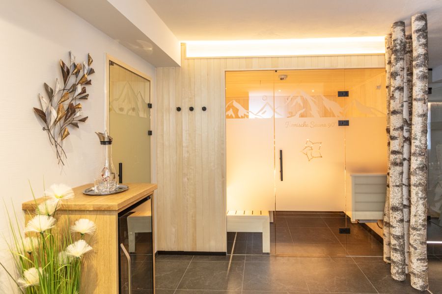 Eingang finnische Sauna und Biosauna